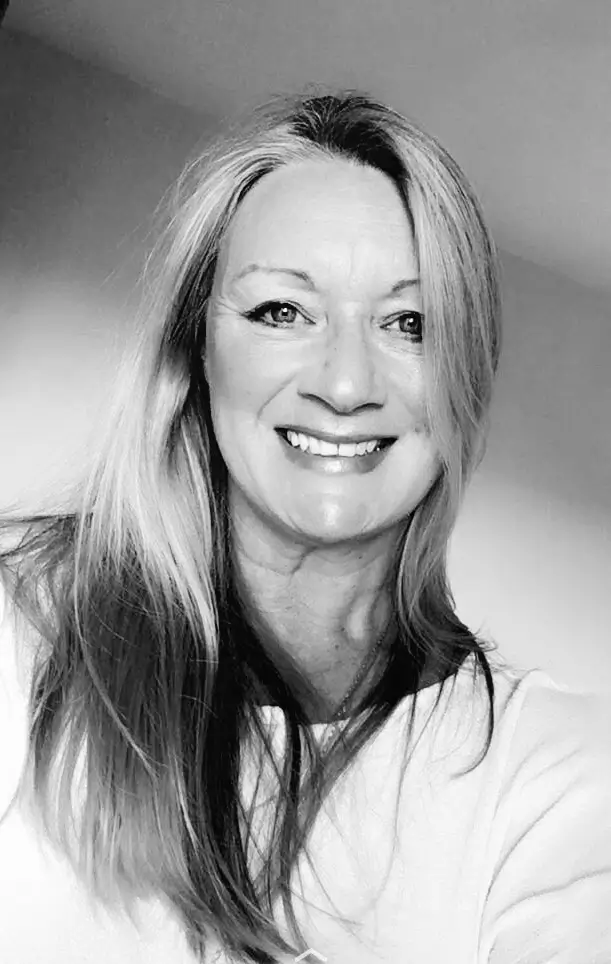 Bernie Hurley Artist Profile Portrait